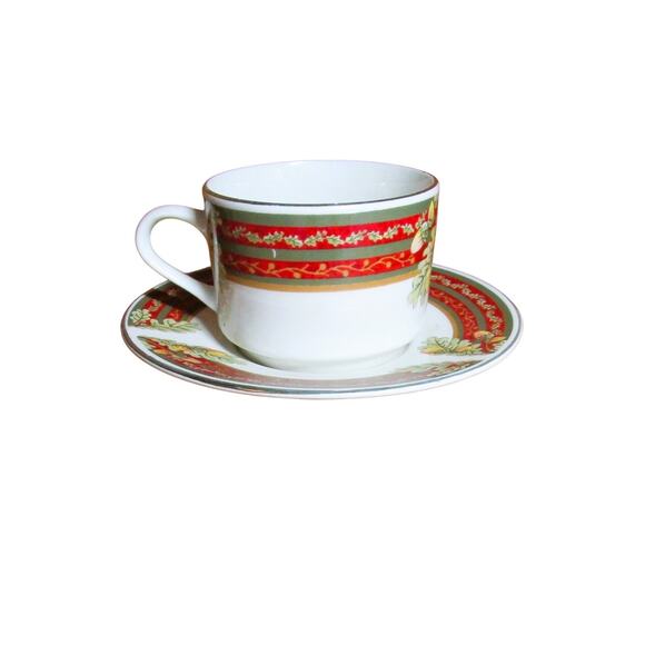 Gibson Collection Flat Cup and Saucer Set Oak Branches Gold Red Green Acorns - Picture 1 of 3